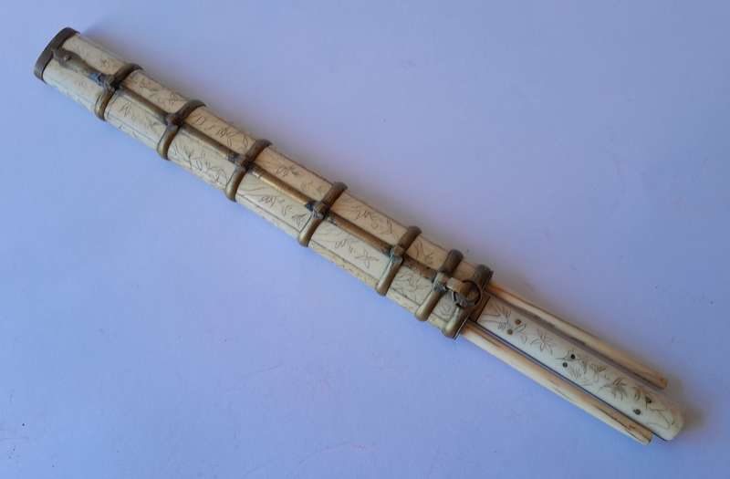 Antique Japanese or Chinese Scrimshaw Bone Trousse (Traveling Dining Set). 18th/19th Century. 26cm.