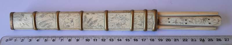 Antique Japanese or Chinese Scrimshaw Bone Trousse (Traveling Dining Set). 18th/19th Century. 26cm.