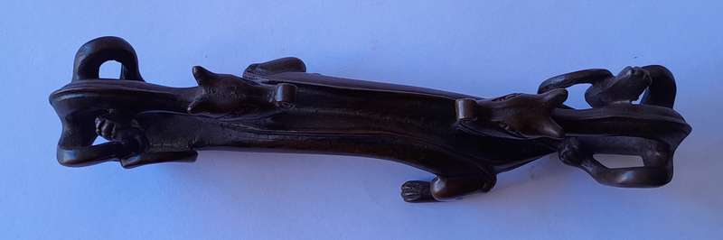 Antique Chinese Qing Dynasty Bronze Brush / Pen Rest. 17.5cm.