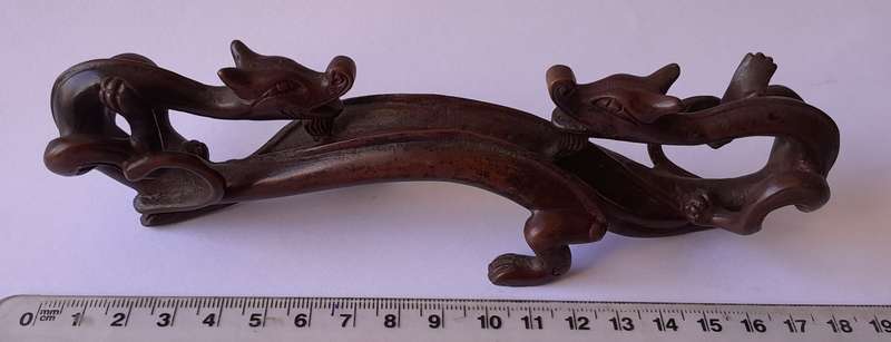 Antique Chinese Qing Dynasty Bronze Brush / Pen Rest. 17.5cm.