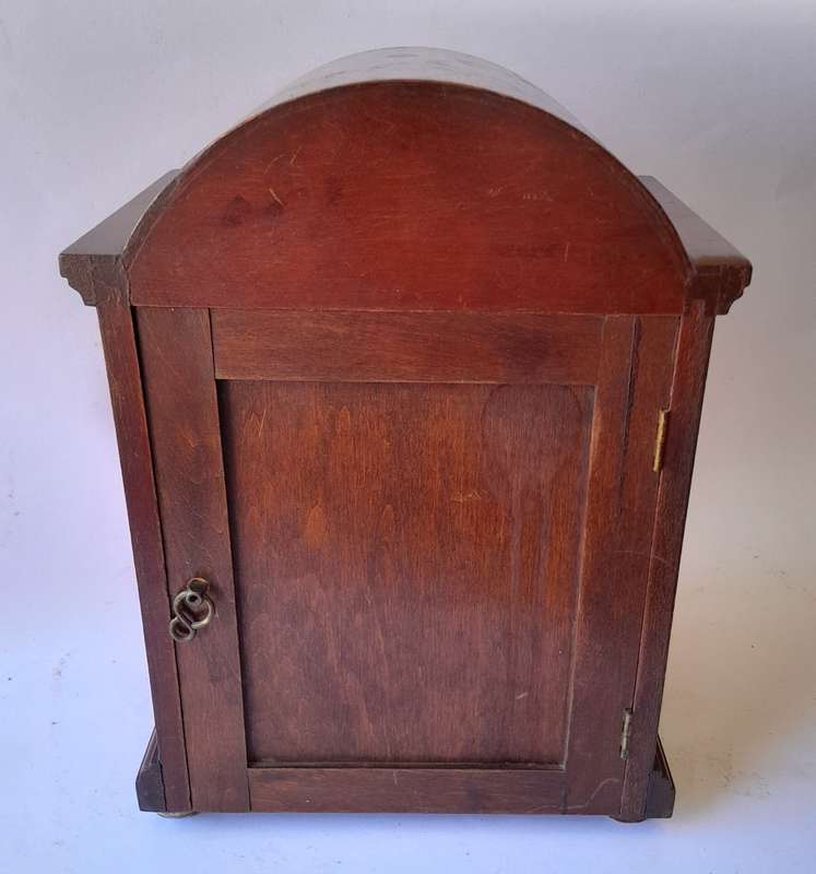 Antique Gustav Becker Mantel Clock in Mahogany Case. Working Condition.