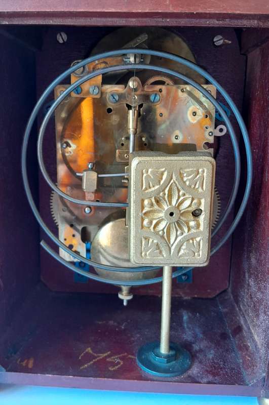 Antique Gustav Becker Mantel Clock in Mahogany Case. Working Condition.