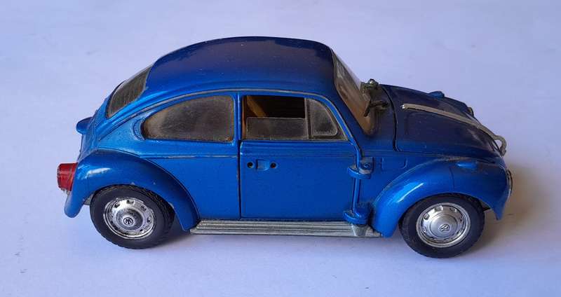 1970's Polistil S15 VW Beetle.  Scale 1/25.  15cm.