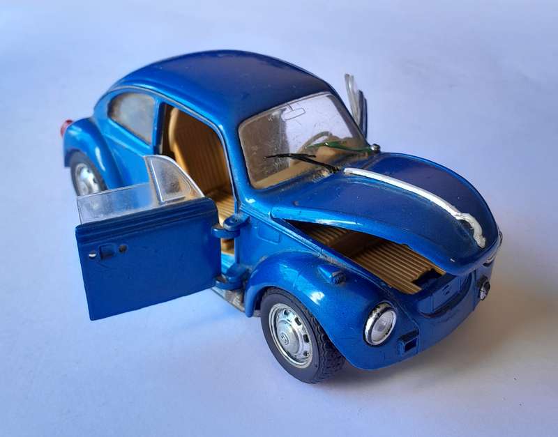 1970's Polistil S15 VW Beetle.  Scale 1/25.  15cm.