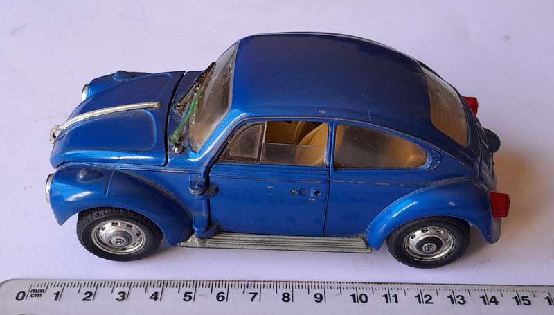 1970's Polistil S15 VW Beetle.  Scale 1/25.  15cm.
