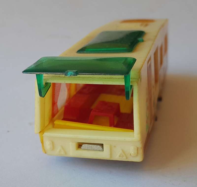 1970's Majorette Caravane Residentielle.  Scale 1/100. 14.5cm.
