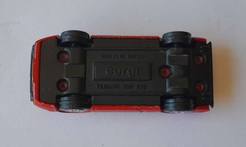 1980's Corgi Die-Cast Ferrari 308 GTS. 7.5 cm.