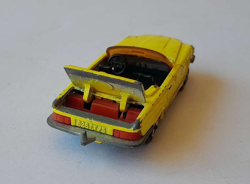 1970's Majorette Die-Cast Mercedes 350 SL. Scale 1/60.