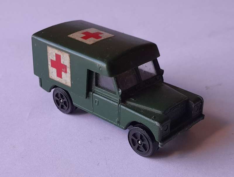 1970's Corgi Juniors Land Rover Army Ambulance. Removeable Canopy.