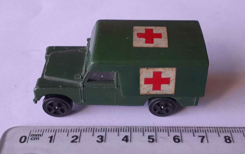 1970's Corgi Juniors Land Rover Army Ambulance. Removeable Canopy.