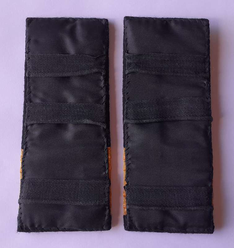 Pair SA Navy Commodore Rank Shoulder Epaulettes.  Good Condition.