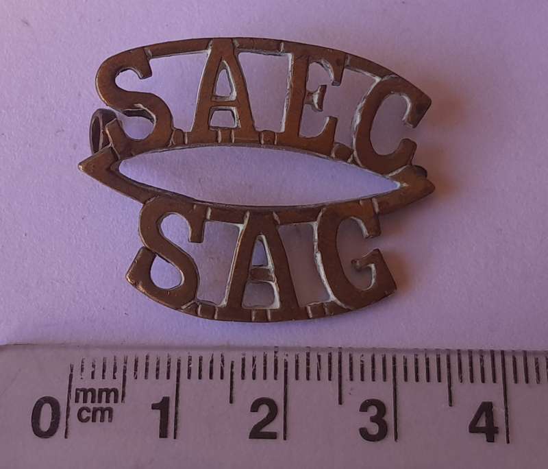 Early SA Engineers Corps Brass Shoulder Title.  1 Lug Intact.