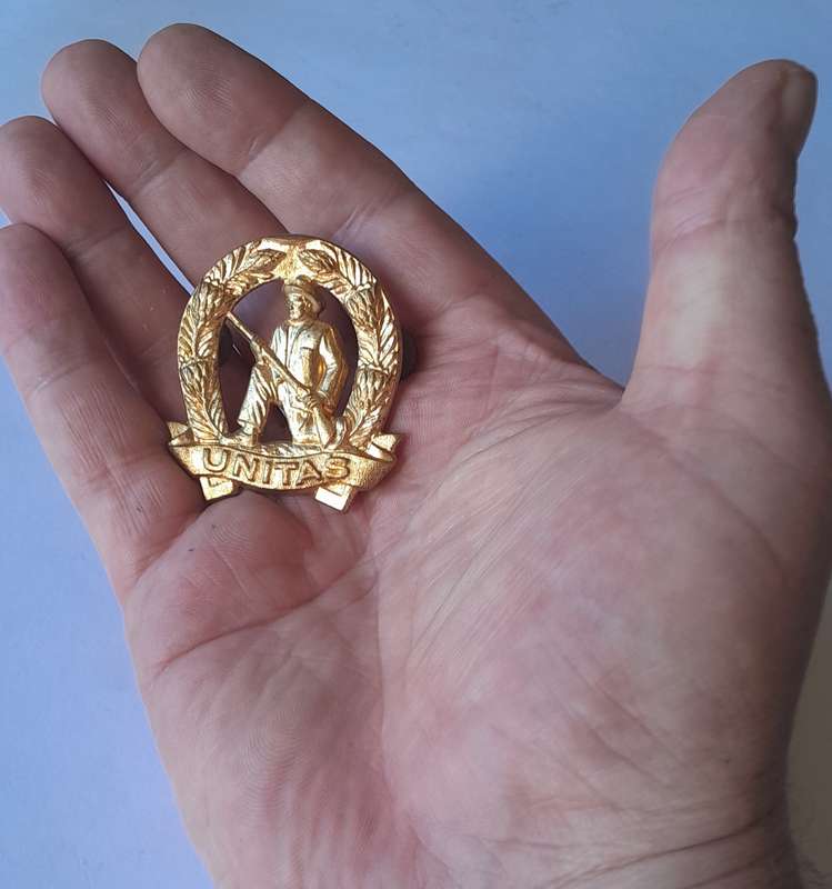 SA Army Commando Cap Badge.  Screw Lugs Intact.