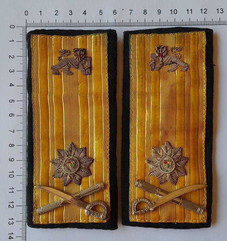 Pair SA Navy Rear Admiral Bullion Rank Shoulder Epaulettes. Good Condition.