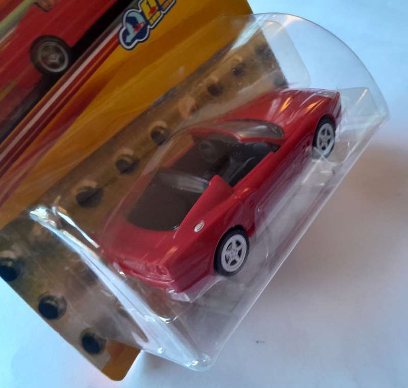 Hot Wheels Shell V-Power Ferrari Superamerica. Scale 1/38 (11.5cm). Sealed In Original Packaging.