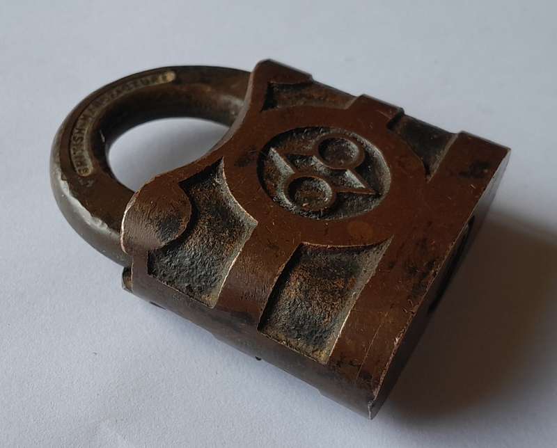 Antique Padlock.  British Manufacture.  No Key.  5.5 x 4.5cm