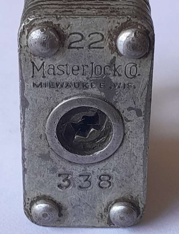 Vintage Master Lock Co. Milwaukee U.S.A Padlock.  No Key.  5 x 3.5cm