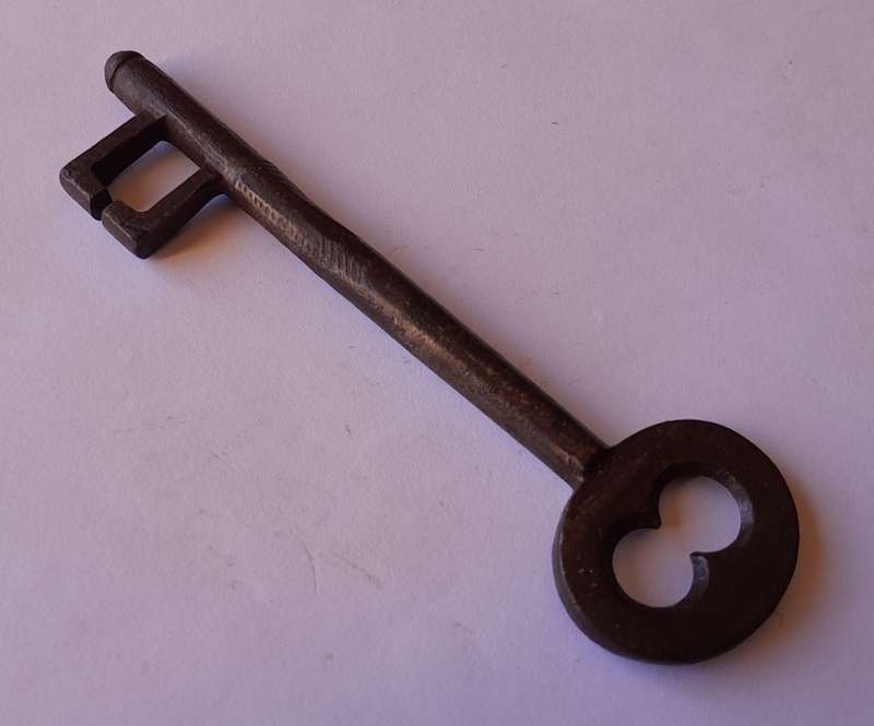 Large Antique Cast Iron Key.  10.5cm .