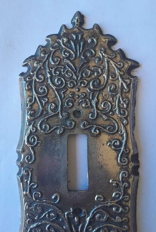 Vintage Cast Metal Ornate Light Switch Plate Cover.  21 x 8cm.