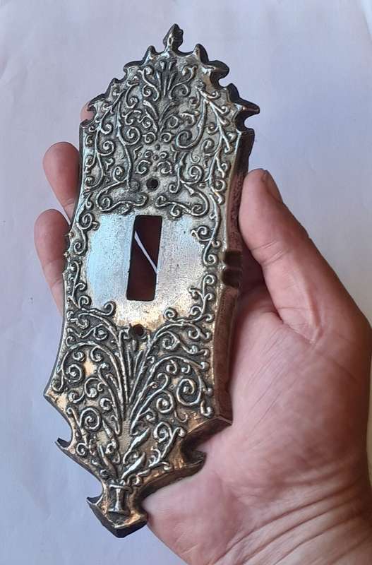 Vintage Cast Metal Ornate Light Switch Plate Cover.  21 x 8cm.