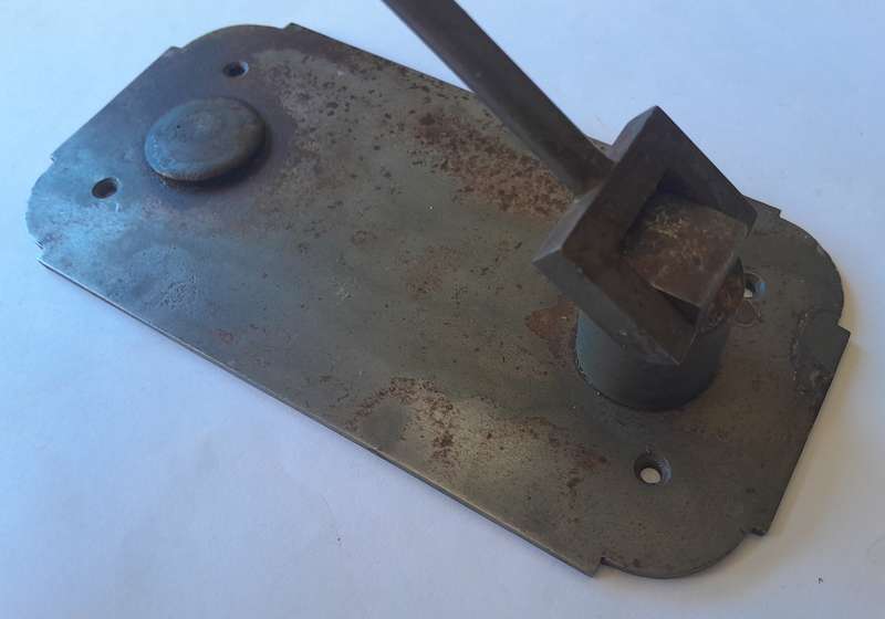 Unusual Vintage Cast Iron Hammer Door Knocker By C. Schutte.  15.2 x 7.6cm.