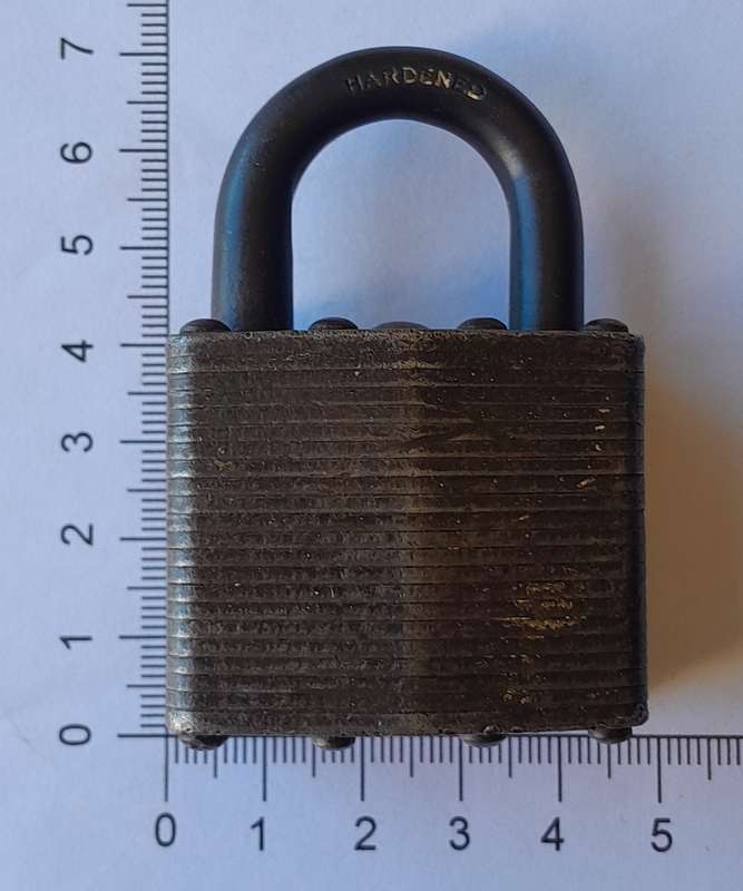 Vintage Master Lock Co. Milwaukee U.S.A Padlock.  No Key.  6.5 x 4cm.