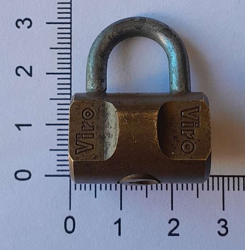 Vintage Viro South Africa Hardn. Shackle Lock.  No Key.  3 x 2.5cm
