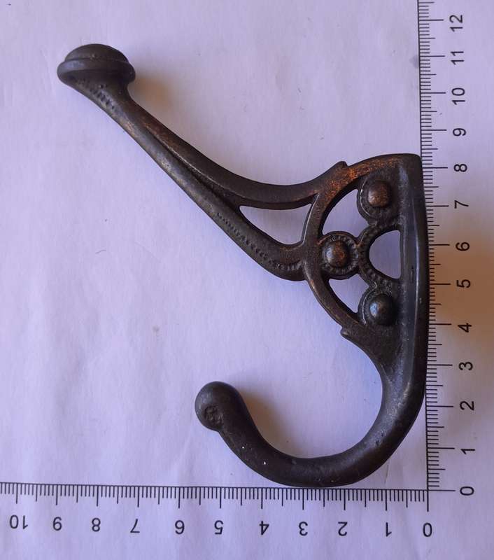 Antique Cast Metal Wall Hook.  11cm.