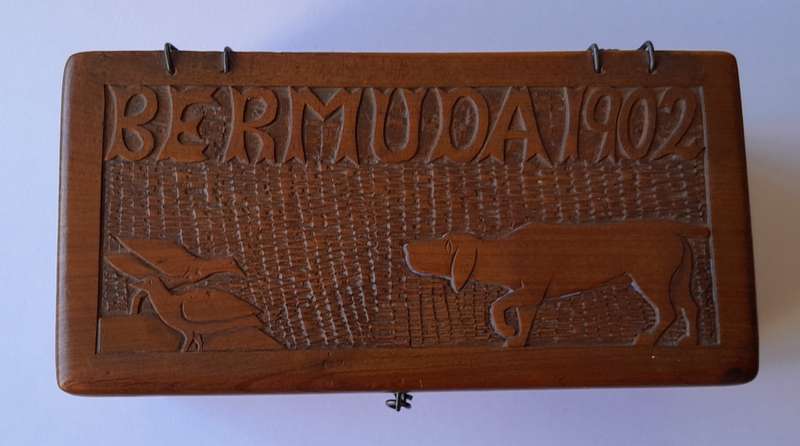 Boer War 1902 Bermuda POW Hand Carved Box.  11.3 x 5.7 x 4.6cm.
