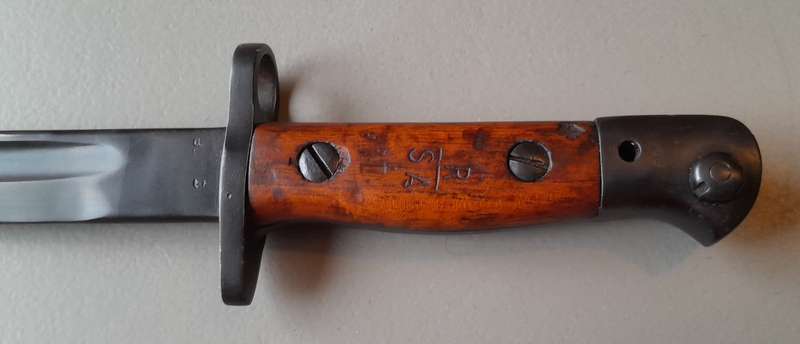 South African Police Pattern 1907 Parkerized Bayonet With Scabbard.
