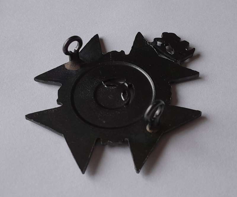 Rhodesian Regiment Cap Badge.  Lugs Intact.