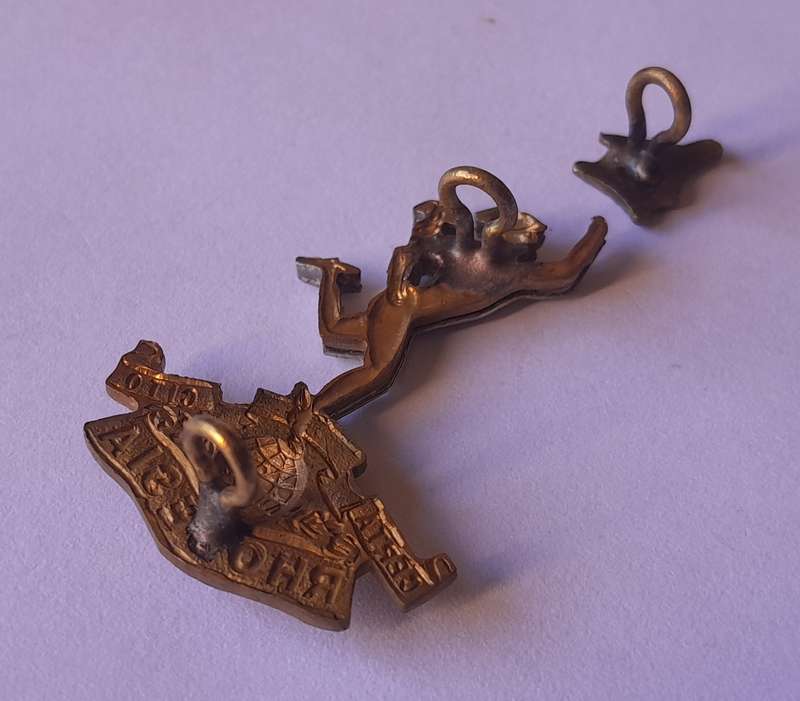 Rhodesian Corps of Signals Beret Badge.  Lugs Intact.