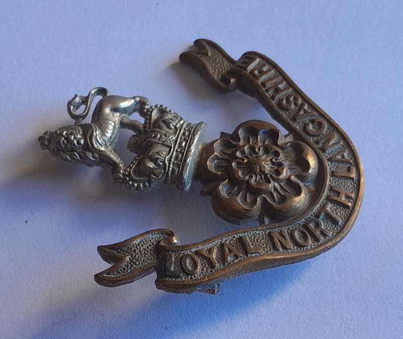 Boer War Royal North Lancashire Regiment Cap Badge.  No Clasp.