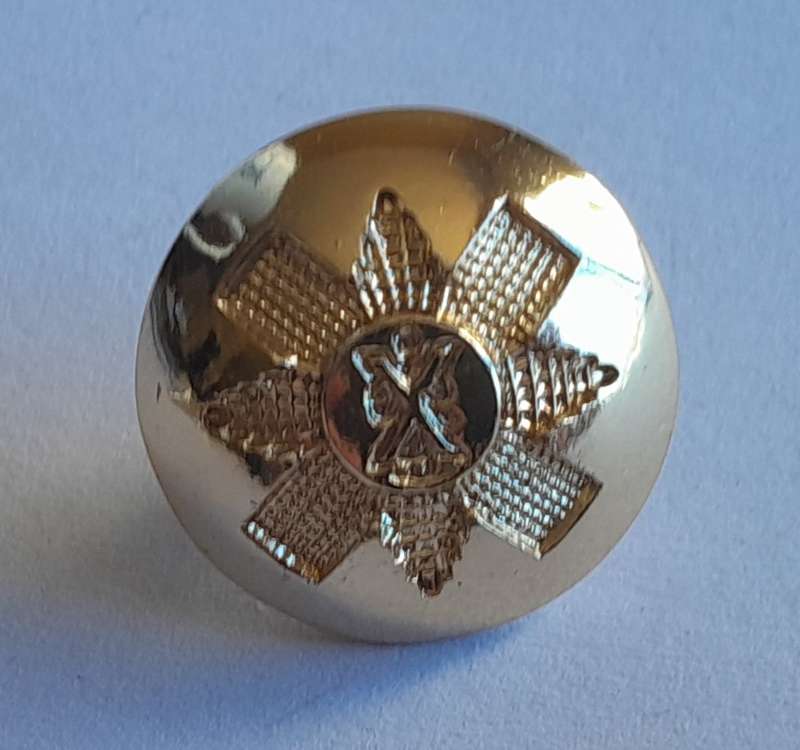 3 x Royal Scots Dress Buttons.