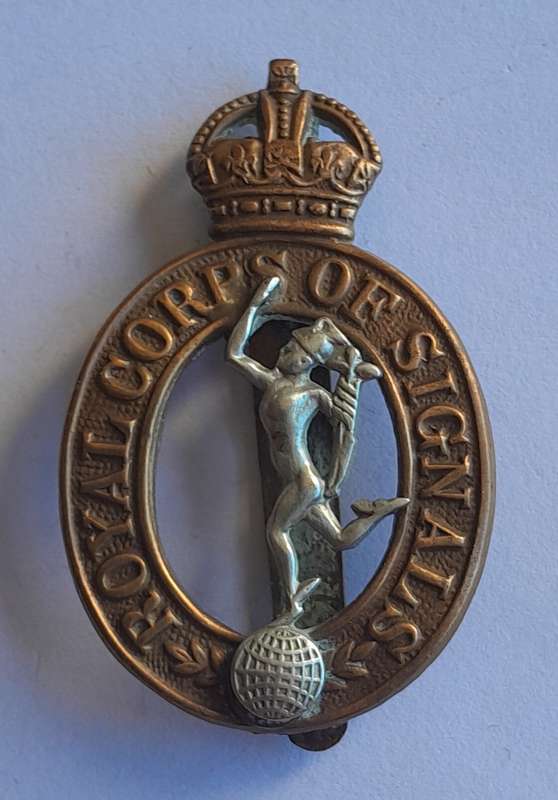 WW2 British Army Royal Corps of Signals Cap Badge.  Slider Intact.