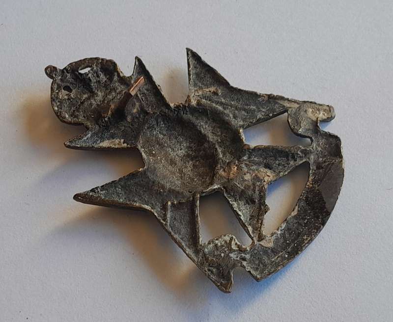 Early 12th County of London Battalion Cap Badge.  No Slider.