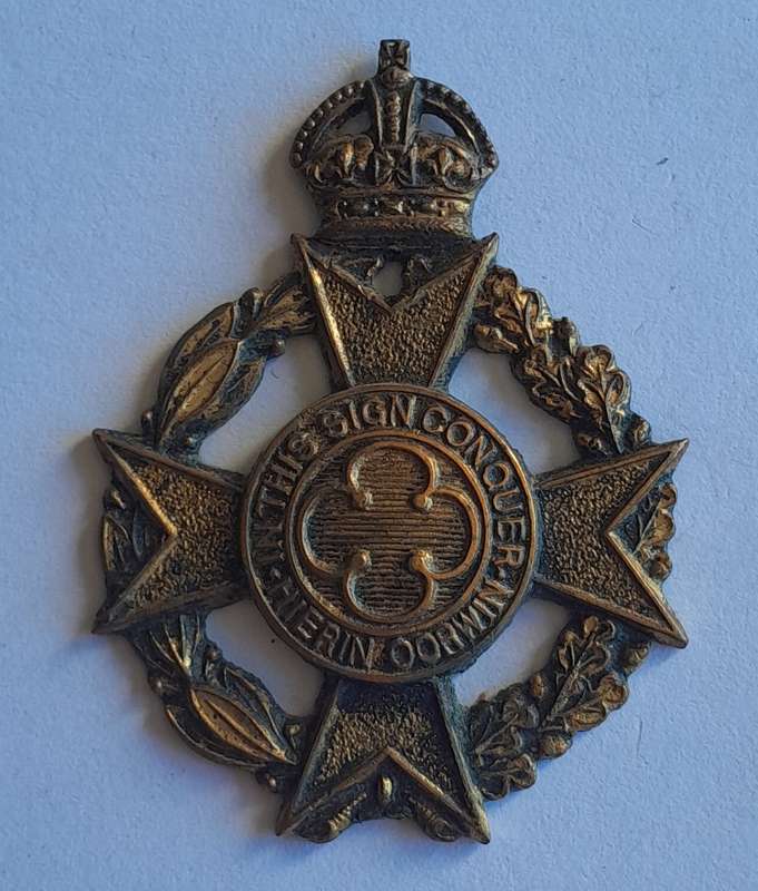 Royal Army Chaplain's Department Badge.  No Lugs.