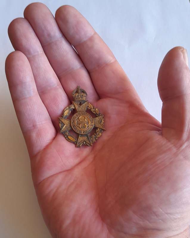 Royal Army Chaplain's Department Badge.  No Lugs.