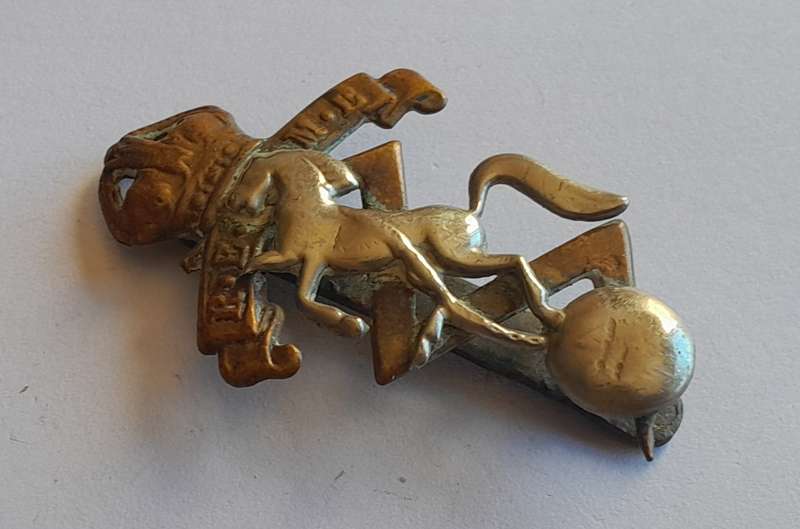 WW2 Royal Electrical Mechanical Engineers Cap Badge.  Slider Intact.