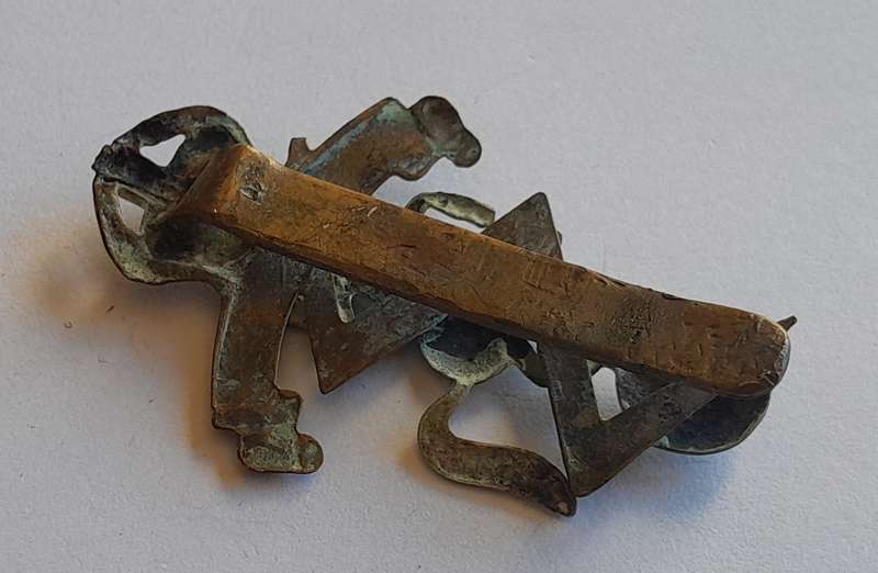 WW2 Royal Electrical Mechanical Engineers Cap Badge.  Slider Intact.