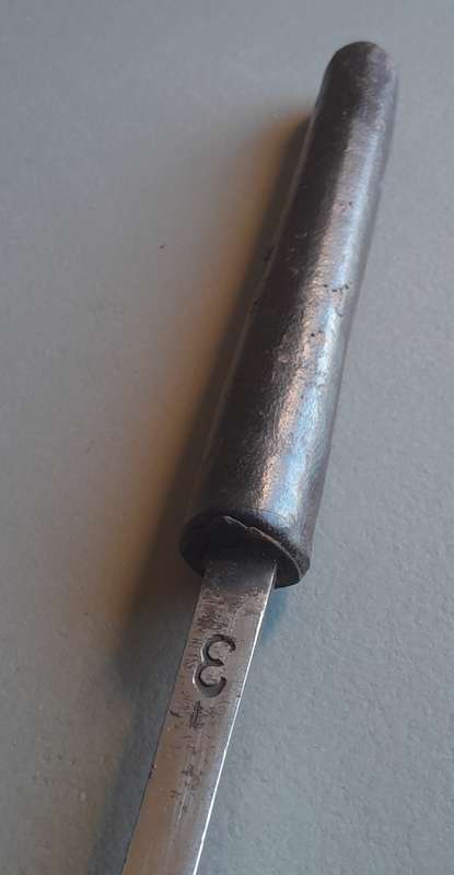 Rare WW2 U.S. Army Officer's Swagger Stick Dagger.  Leather And Steel.