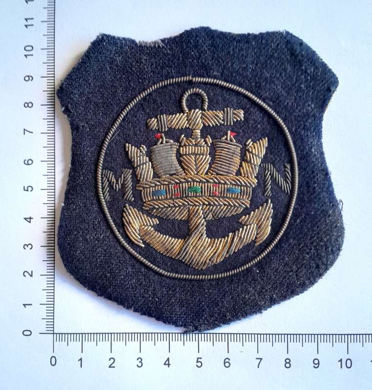 WW2 Merchant Navy Bullion Badge.