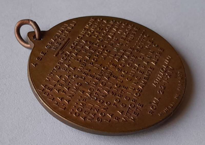 WW2 Fascist Italy Mussolini Credere Obbedire Combattere Medal.