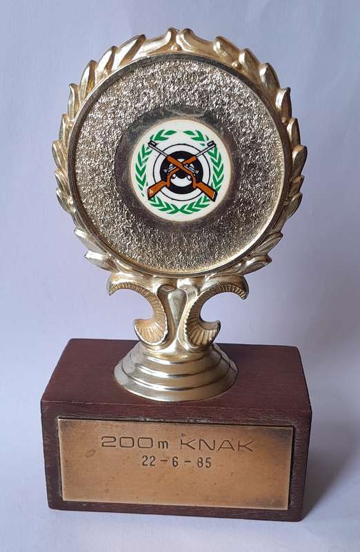 1985 SA Service Shooting Trophy.