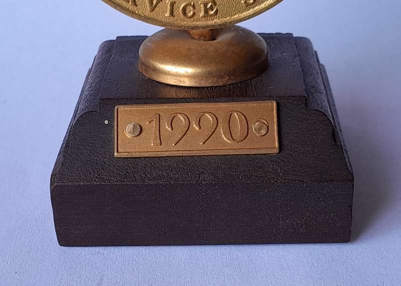 1990 O.F.S / O.V.S Service Shooting / Diens Skiet Medal Trophy.
