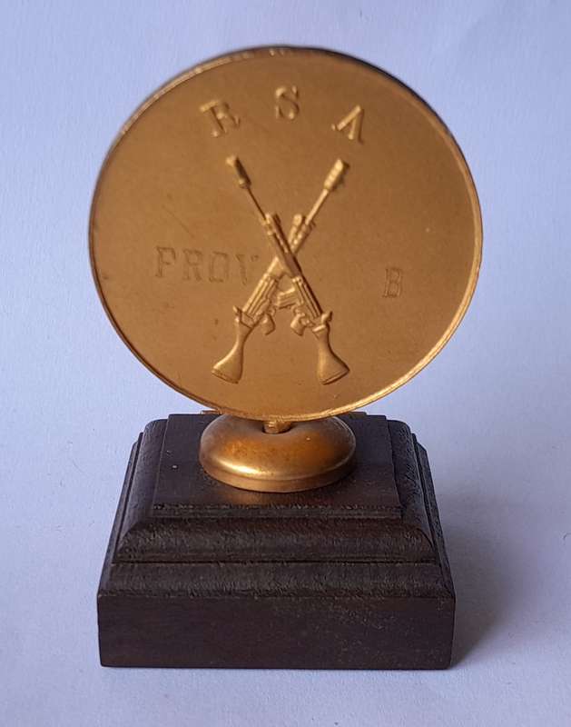 1990 O.F.S / O.V.S Service Shooting / Diens Skiet Medal Trophy.