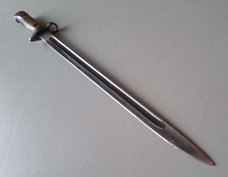 S.A. Police Issue WW1 1907 Pattern Sanderson Sword Bayonet With Scabbard.