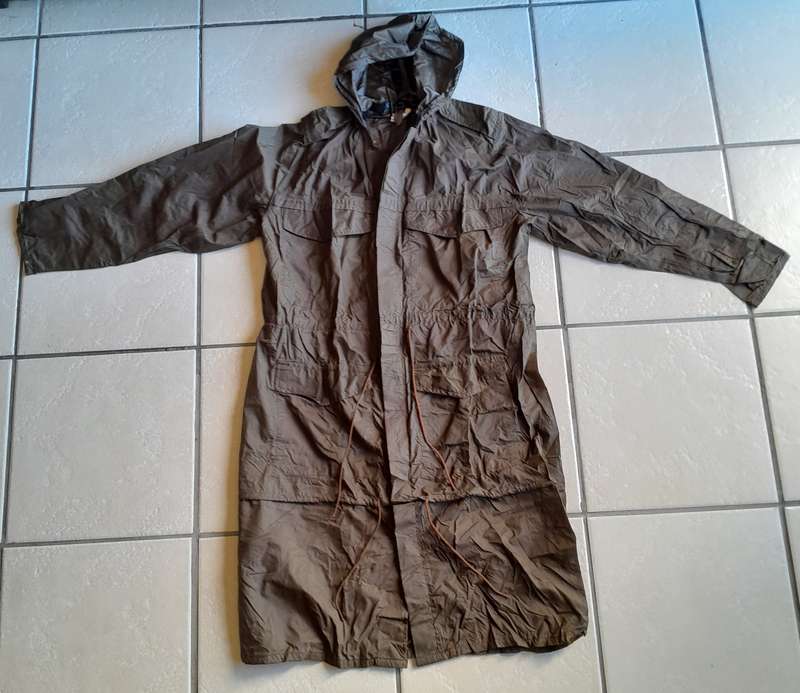 1980 SADF Border War Nylon Raincoat.  MARBURG MFFRS.  Size:  Large.