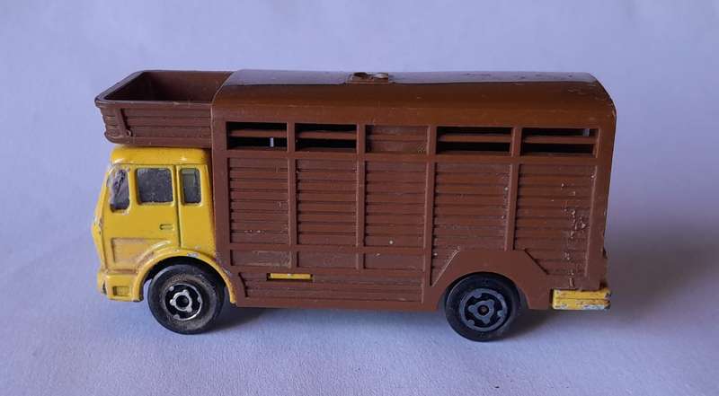 1980's Majorette Die Cast Mercedes Benz Cattle Truck.  Opening Side Ramp.