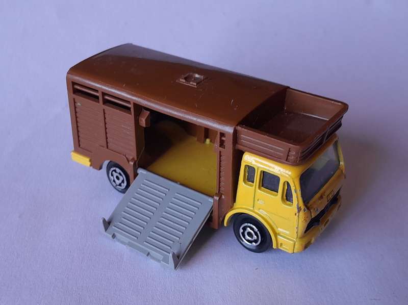 1980's Majorette Die Cast Mercedes Benz Cattle Truck.  Opening Side Ramp.